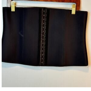 Yianna Black Corset Bustier Coquette Goth Womens